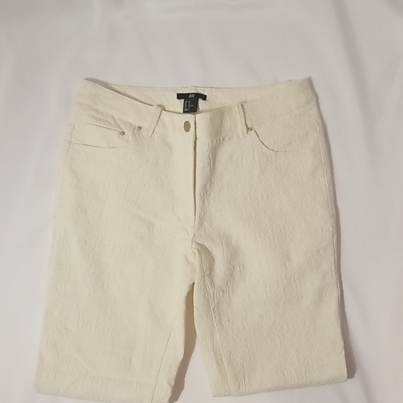 H&M Jeans....Textured Ivory...Size 10 - Picture 2 of 7